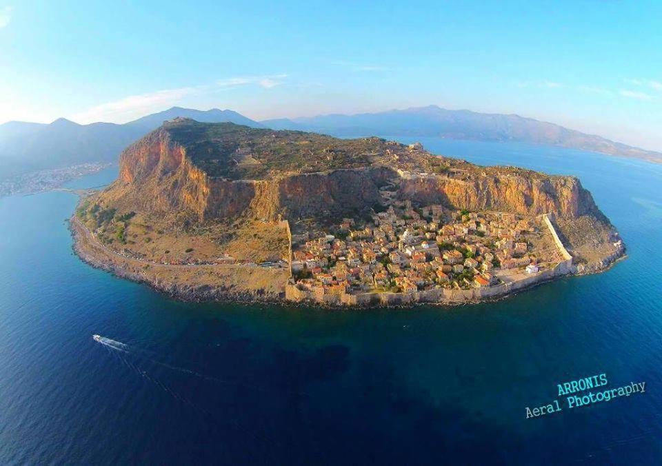 Kissamitakis Guesthouse Monemvasía المظهر الخارجي الصورة