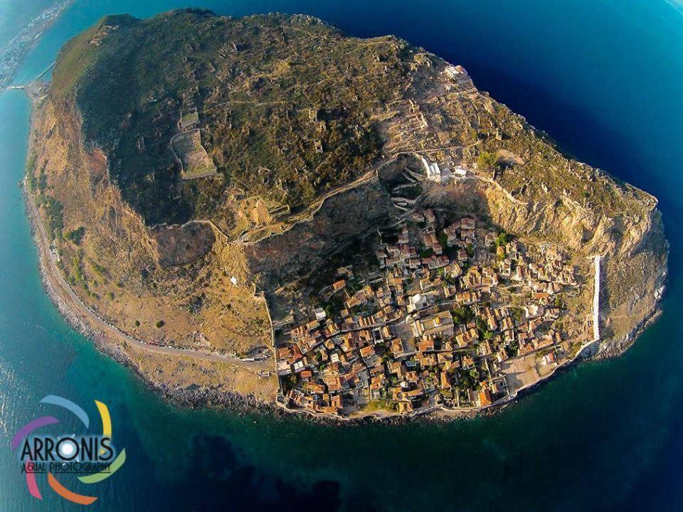 Kissamitakis Guesthouse Monemvasía المظهر الخارجي الصورة